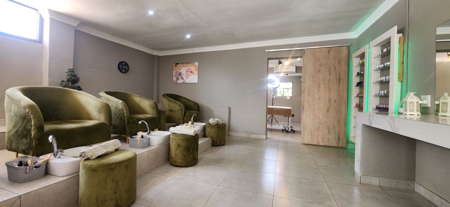 12 Bedroom Property for Sale in Potchefstroom North West